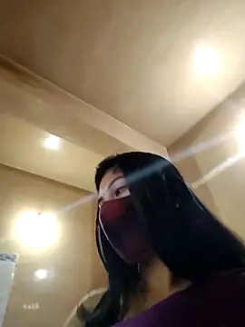 priya 26 online show from 10/04/25, 02:42