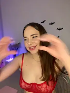 Snapshot of AlexaSpark_ chatting on 11/02/25, 04:09 AlexaSpark online show from 11/02/25, 04:09