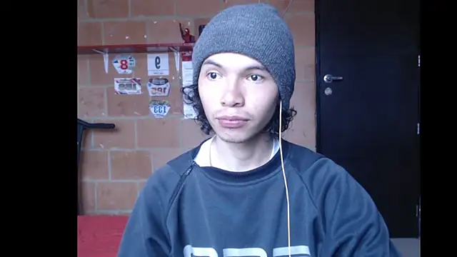 Xoxo Smiles online show from 09/23/25, 04:43