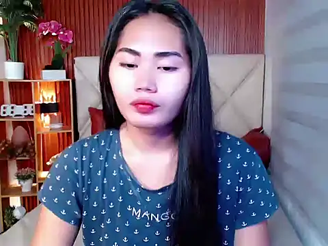 sluttyprincess0 online show from 11/21/25, 10:41