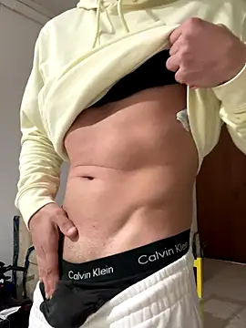 Snapshot of Nonsoilmionome89 chatting on 12/16/25, 12:10 Nonsoilmionome89 online show from 12/16/25, 12:10