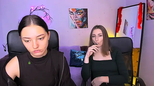 eva smiith  online show from 11/20/25, 06:46