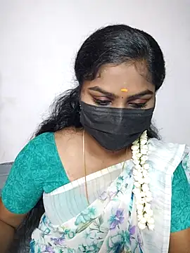Snapshot of Tamil_Princess12 chatting on 06/23/26, 07:06 Tamil Princess12 online show from 06/23/26, 07:06