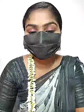 Snapshot of Tamil_Princess12 chatting on 07/13/26, 08:11 Tamil Princess12 online show from 07/13/26, 08:11