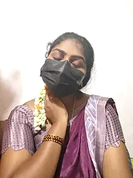 Snapshot of Tamil_Princess12 chatting on 07/18/26, 11:25 Tamil Princess12 online show from 07/18/26, 11:25