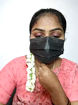 Snapshot of Tamil_Princess12 chatting on 07/19/26, 09:46 Tamil Princess12 online show from 07/19/26, 09:46