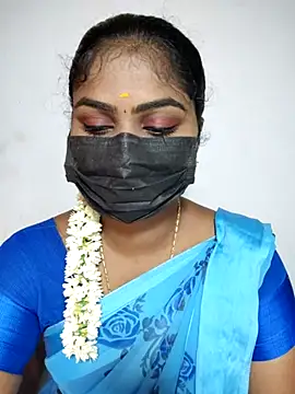 Snapshot of Tamil_Princess12 chatting on 07/23/26, 06:22 Tamil Princess12 online show from 07/23/26, 06:22