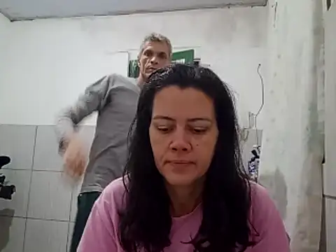 Snapshot of BrenoAvelar chatting on 05/23/26, 05:45 BrenoAvelar online show from 05/23/26, 05:45