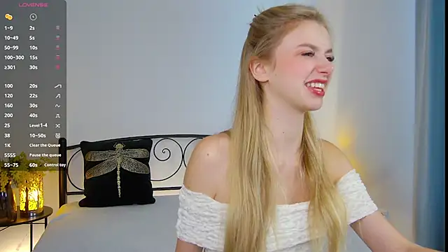 KelsiWest online show from 09/20/25, 05:52