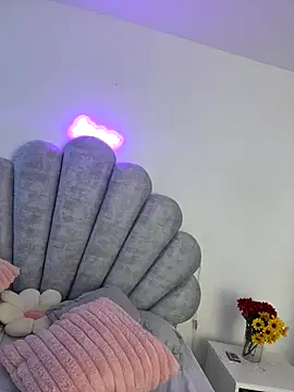 emma-conti2 online show from 11/24/25, 01:11