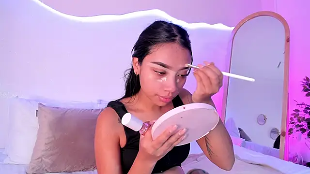 MissPocahontass online show from 11/06/25, 12:06