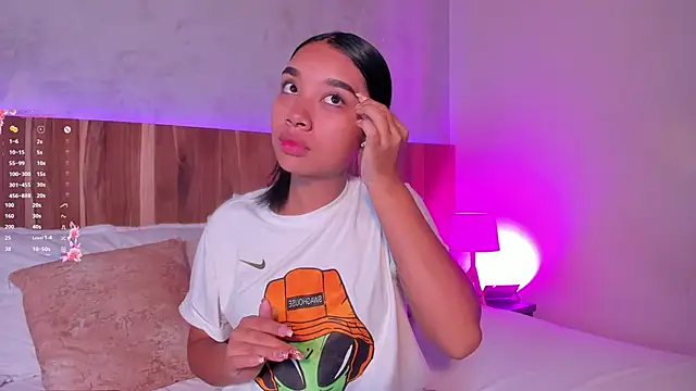 MissPocahontass online show from 11/29/25, 11:57