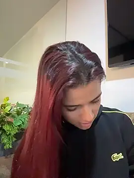 amber sparkle online show from 07/02/26, 12:33