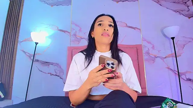 AlyaThompson online show from 05/22/26, 04:08