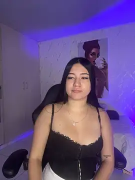 chloekitty69 online show from 10/24/25, 11:28