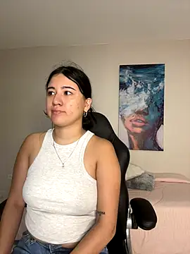 chloekitty69 online show from 11/29/25, 11:13