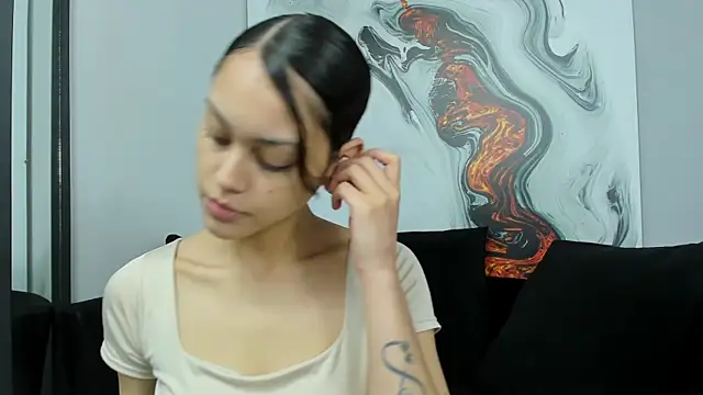 Charlottegray 1 online show from 09/27/25, 11:59