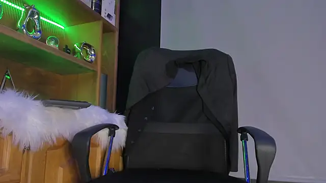 Gael williams1 online show from 09/15/25, 10:10