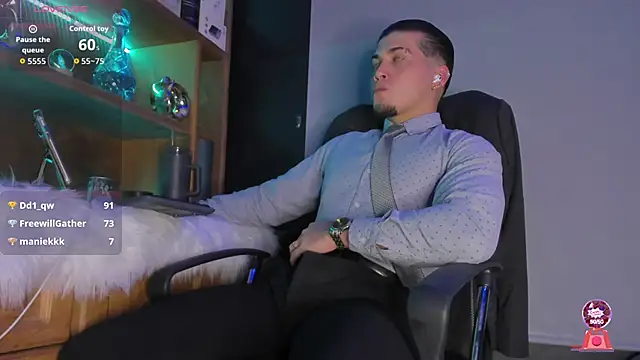 Gael williams1 online show from 10/24/25, 05:48