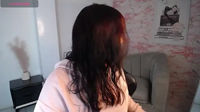 koraa t online show from 10/31/25, 02:45