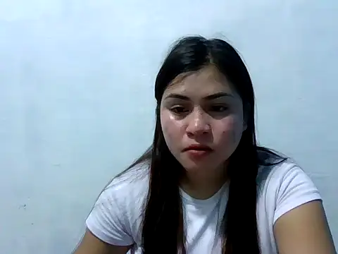misskittyxoxo online show from 10/12/25, 06:51