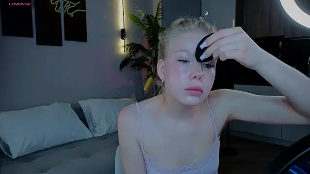 emilyshepar d online show from 06/17/26, 02:25