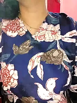 Snapshot of your_avni chatting on 11/18/25, 08:41 your avni online show from 11/18/25, 08:41