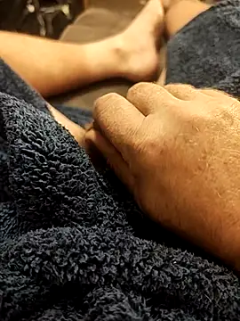 hubbyfun19 online show from 11/22/25, 06:45