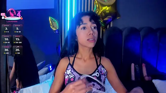 Gina 77 online show from 10/07/25, 12:35