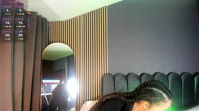 Gina 77 online show from 11/06/25, 12:06