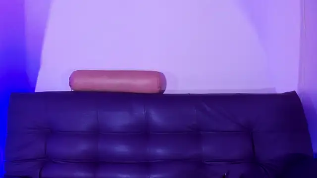 AntonellaJohnston online show from 10/14/25, 12:17