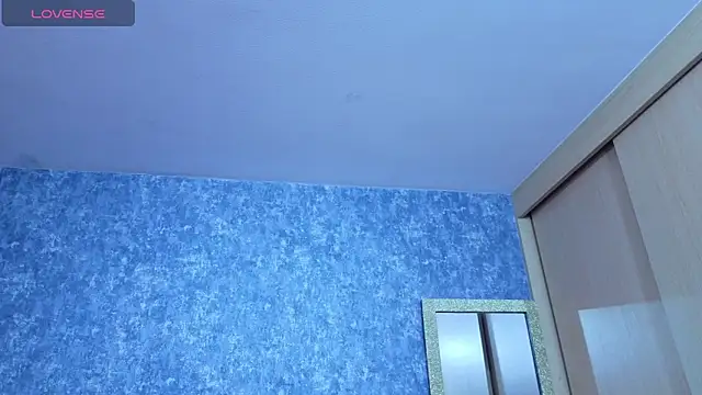 yulissa girls online show from 09/21/25, 04:30