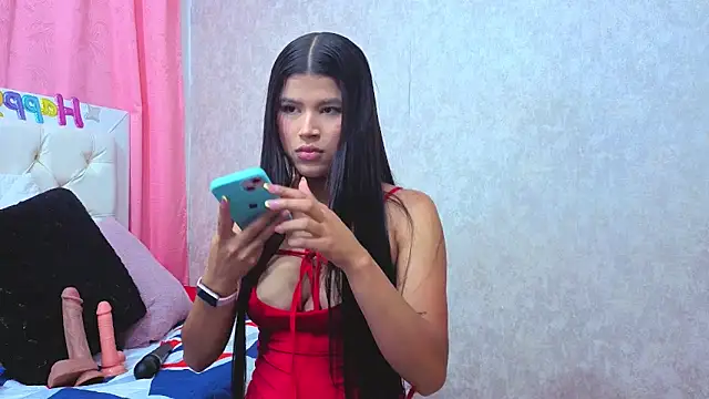 Snapshot of yulissa_girls chatting on 02/24/26, 11:41 yulissa girls online show from 02/24/26, 11:41