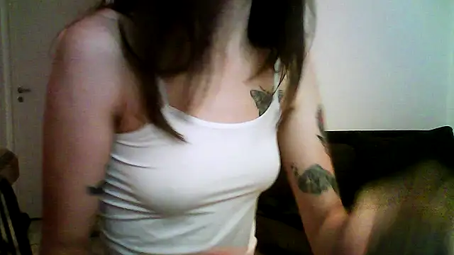 Snapshot of sweetsinxxx chatting on 09/28/25, 03:12 sweetsinxxx online show from 09/28/25, 03:12