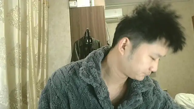 chengliyan online show from 11/27/25, 09:33