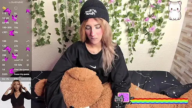 Amy Moonlight online show from 11/02/25, 08:33