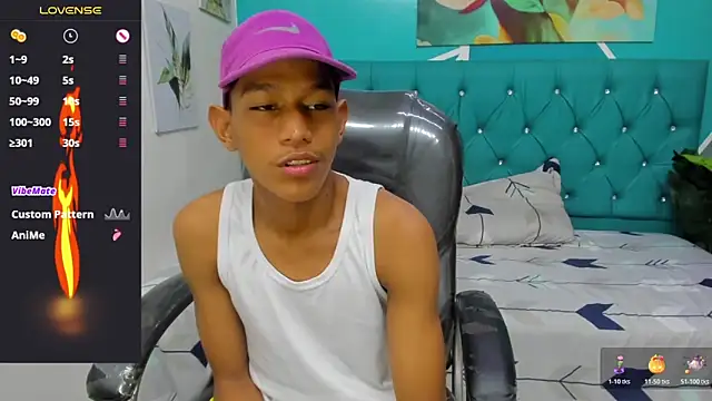 Snapshot of Rory_castro chatting on 10/28/25, 10:45 Rory castro online show from 10/28/25, 10:45