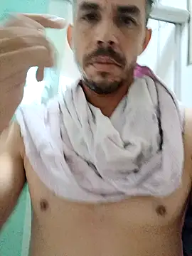 Snapshot of QfabO123 chatting on 10/23/25, 08:07 QfabO123 online show from 10/23/25, 08:07