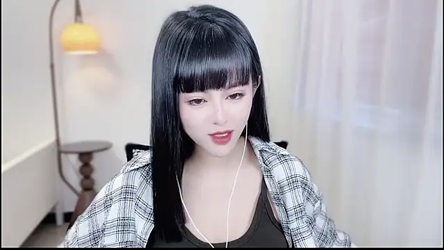 Snapshot of Musae7 chatting on 11/19/25, 02:00 Musae7 online show from 11/19/25, 02:00