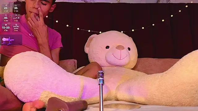 PrincePoppy online show from 11/22/25, 11:04