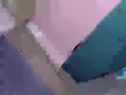 Snapshot of fallen_angel08 chatting on 10/13/25, 04:40 fallen angel08 online show from 10/13/25, 04:40