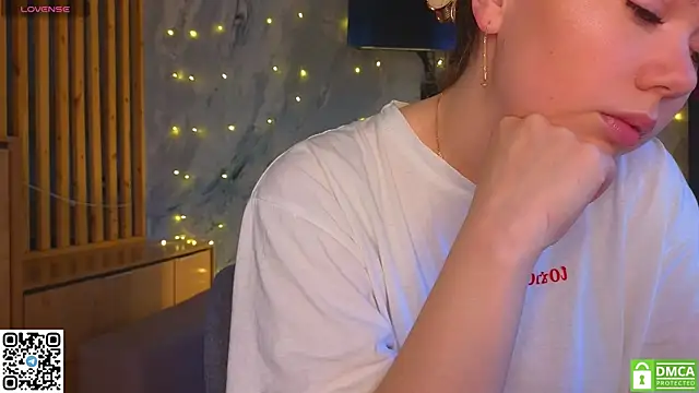 miss bubbles  online show from 05/21/26, 01:01