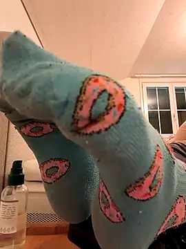 Snapshot of Teafeet chatting on 03/07/26, 03:31 Teafeet online show from 03/07/26, 03:31