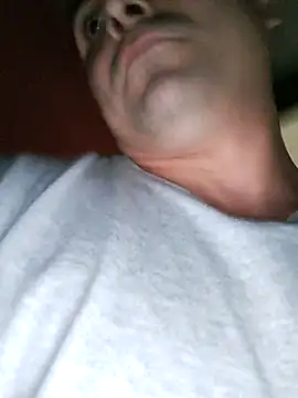 Bradd 32 online show from 05/08/26, 11:37