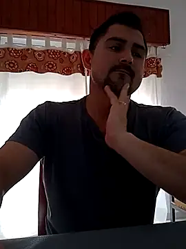 Bradd 32 online show from 06/24/26, 05:01