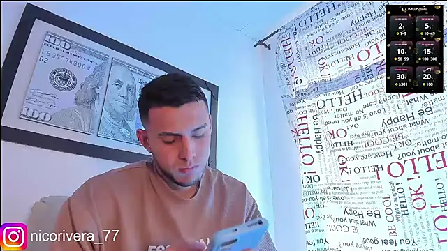 Snapshot of nico_rivera chatting on 11/24/25, 12:05 nico rivera online show from 11/24/25, 12:05