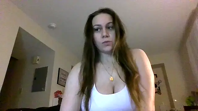 Snapshot of thedevinemama chatting on 03/05/26, 12:28 thedevinemama online show from 03/05/26, 12:28