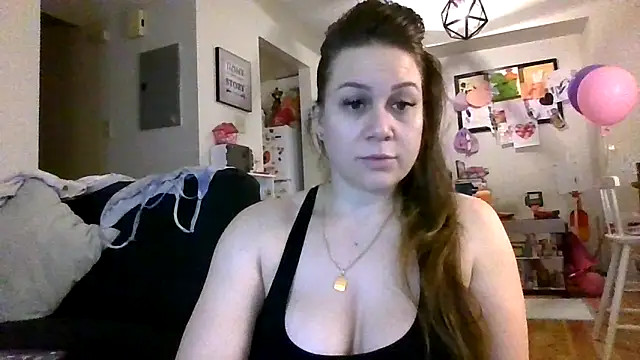 Snapshot of thedevinemama chatting on 03/23/26, 02:04 thedevinemama online show from 03/23/26, 02:04