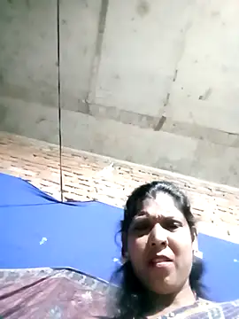 Snapshot of Savita992 chatting on 10/31/25, 10:55 Savita992 online show from 10/31/25, 10:55