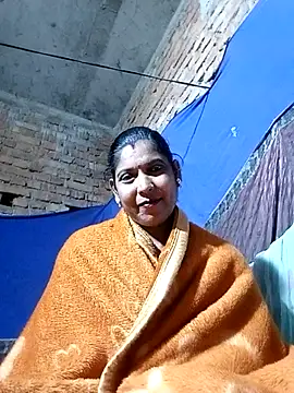 Snapshot of Savita992 chatting on 01/09/26, 07:37 Savita992 online show from 01/09/26, 07:37